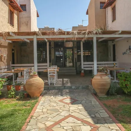 Petros Village - A Private Escape Херсонісос