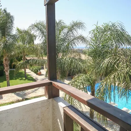فندق Petros Village - A Private Escape خيرسونِسوس
