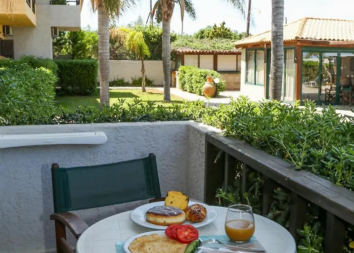 Готель Petros Village - A Private Escape Херсонісос