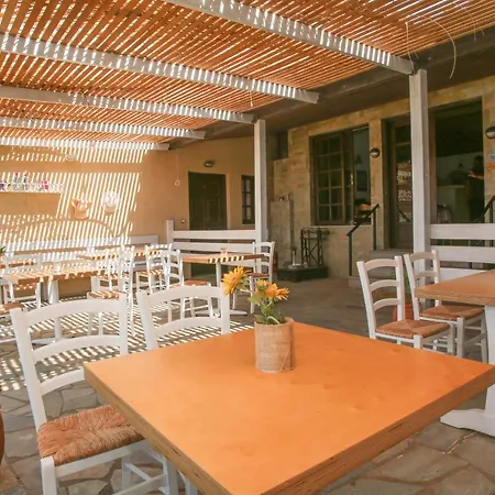 Hotel Petros Village - A Private Escape *