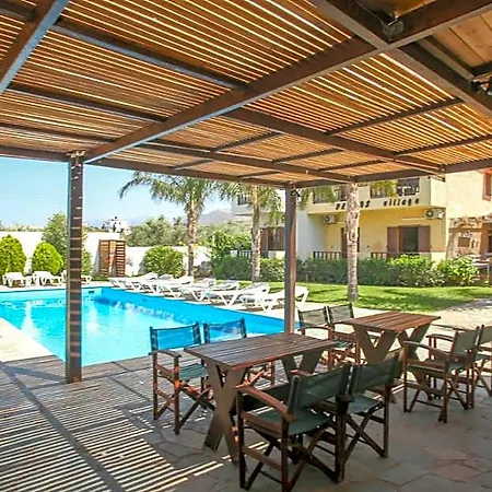 Petros Village - A Private Escape Hotel Hersonissos (Crete)